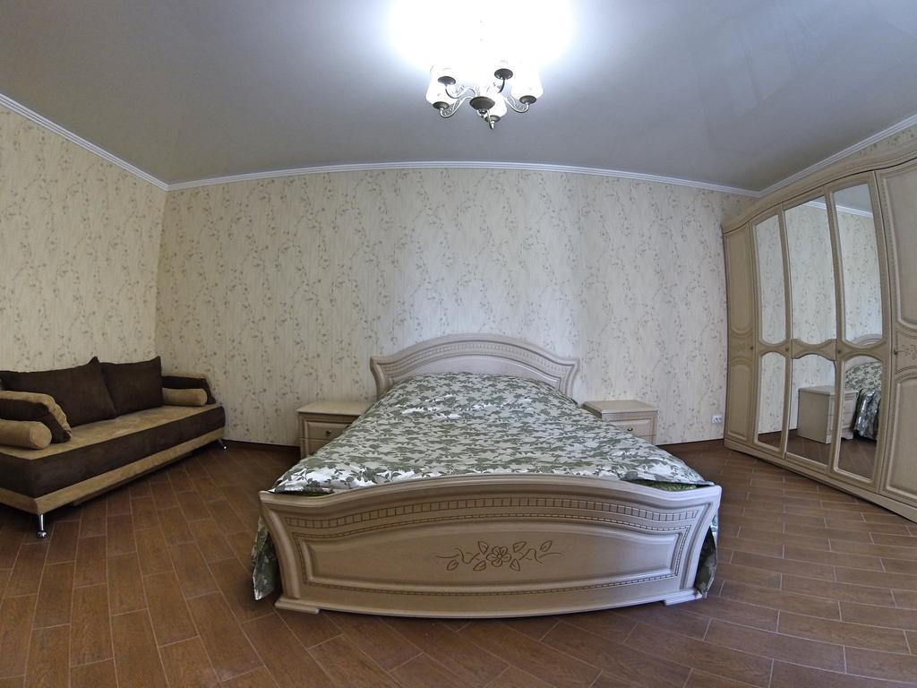 Naberezhnaya Roshen Apartment Vinnytsia Exterior photo